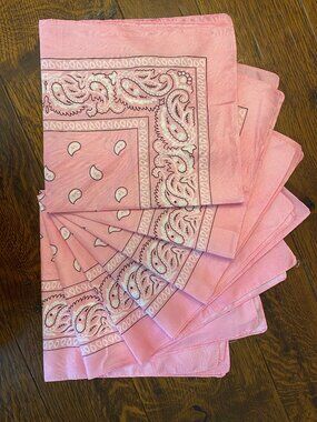 SET OF 7 PINK BANDANAS